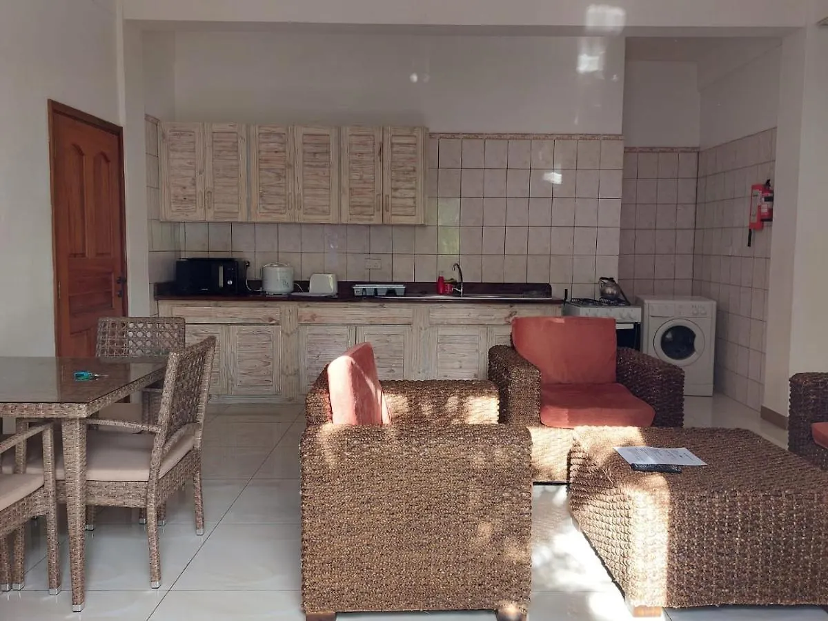 Beau Vallon Villa Self Catering With Pool